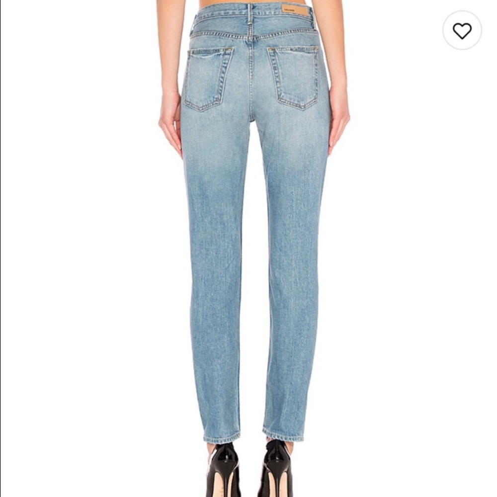 GRLFRND Karolina Distressed Jeans - Picture 8 of 8